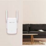 Mercusys ME30 AC1200 Range Extender (UK)