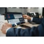Verbatim 49593 17.3" Full HD Touchscreen Monitor