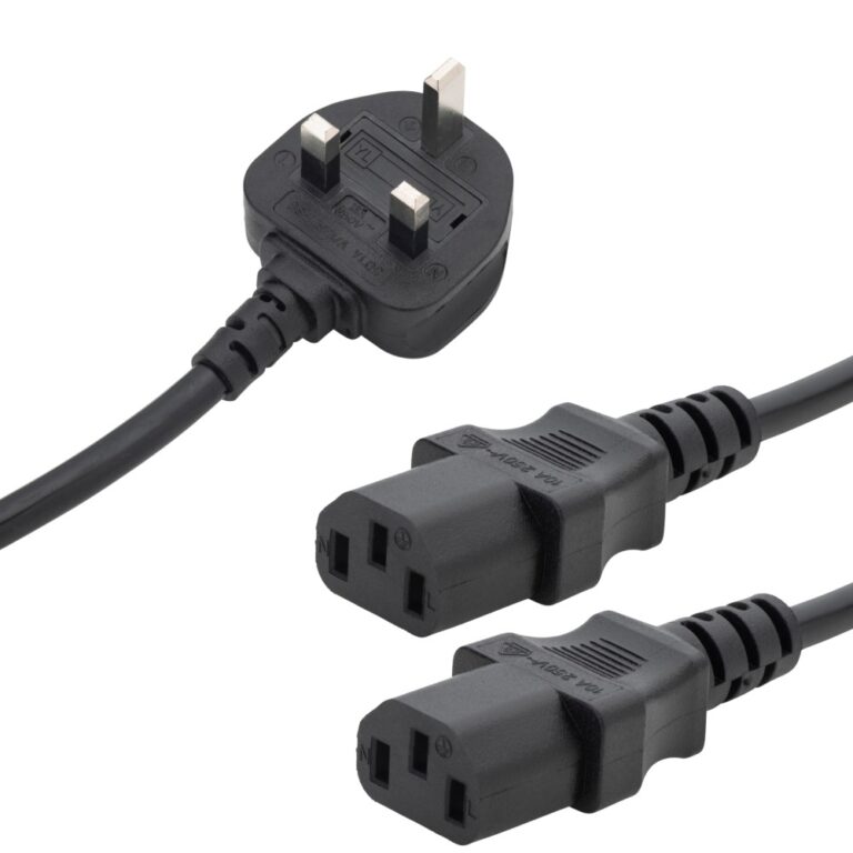 connektgear 2.5m UK Mains Power Splitter Cable - UK Plug to 2 x C13 Sockets, Black