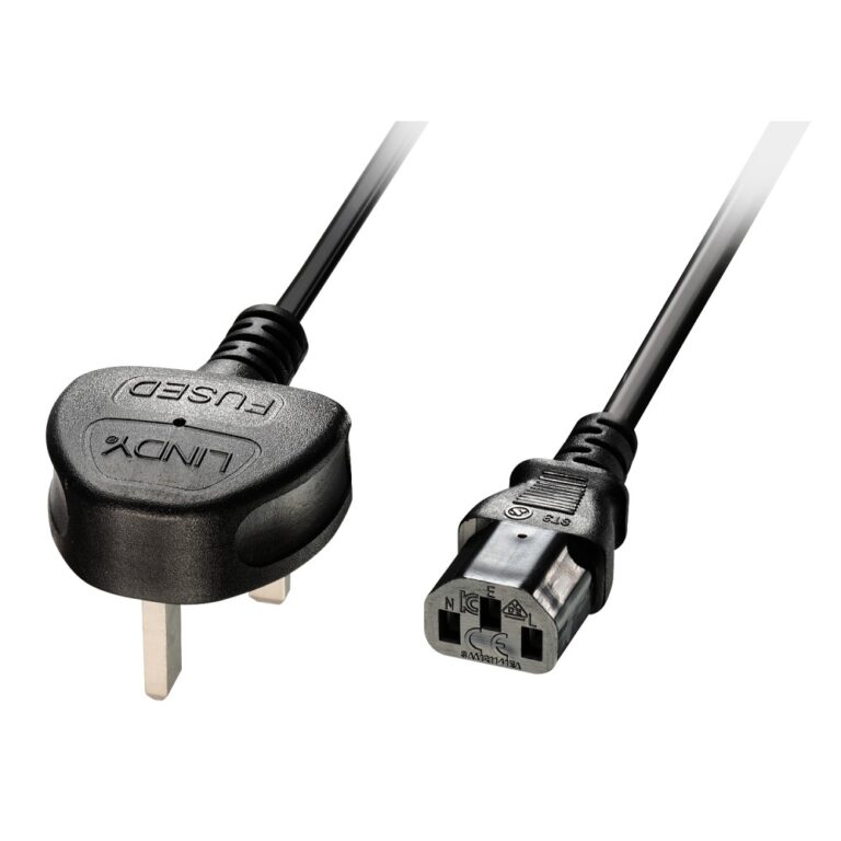 Lindy 5m UK 3 Pin Plug to IEC C13 Mains Power Cable Black