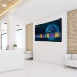 StarTech.com Full Motion TV Wall Mount for 32" to 55" Displays, 35kg Max Weight, Black