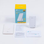 TP-Link RE200 Dual-Band Wi-Fi Range Extender, 433 Mbit/s, Ethernet LAN, 3 Antennas, White