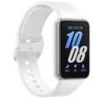 Samsung Galaxy Fit3 Fitness Tracker 1.6" AMOLED 256x402 Pixels 13 Days Battery Bluetooth 5.3 IP68 Silver