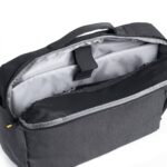Techair TACMM002 Commuter Messenger Bag for 14-15.6" Laptops Black Waterproof 900D Polyester