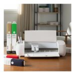 Cricut Explore 4 Electronic Cutting Machine Bluetooth Wireless 29.7 cm Max Width Grey