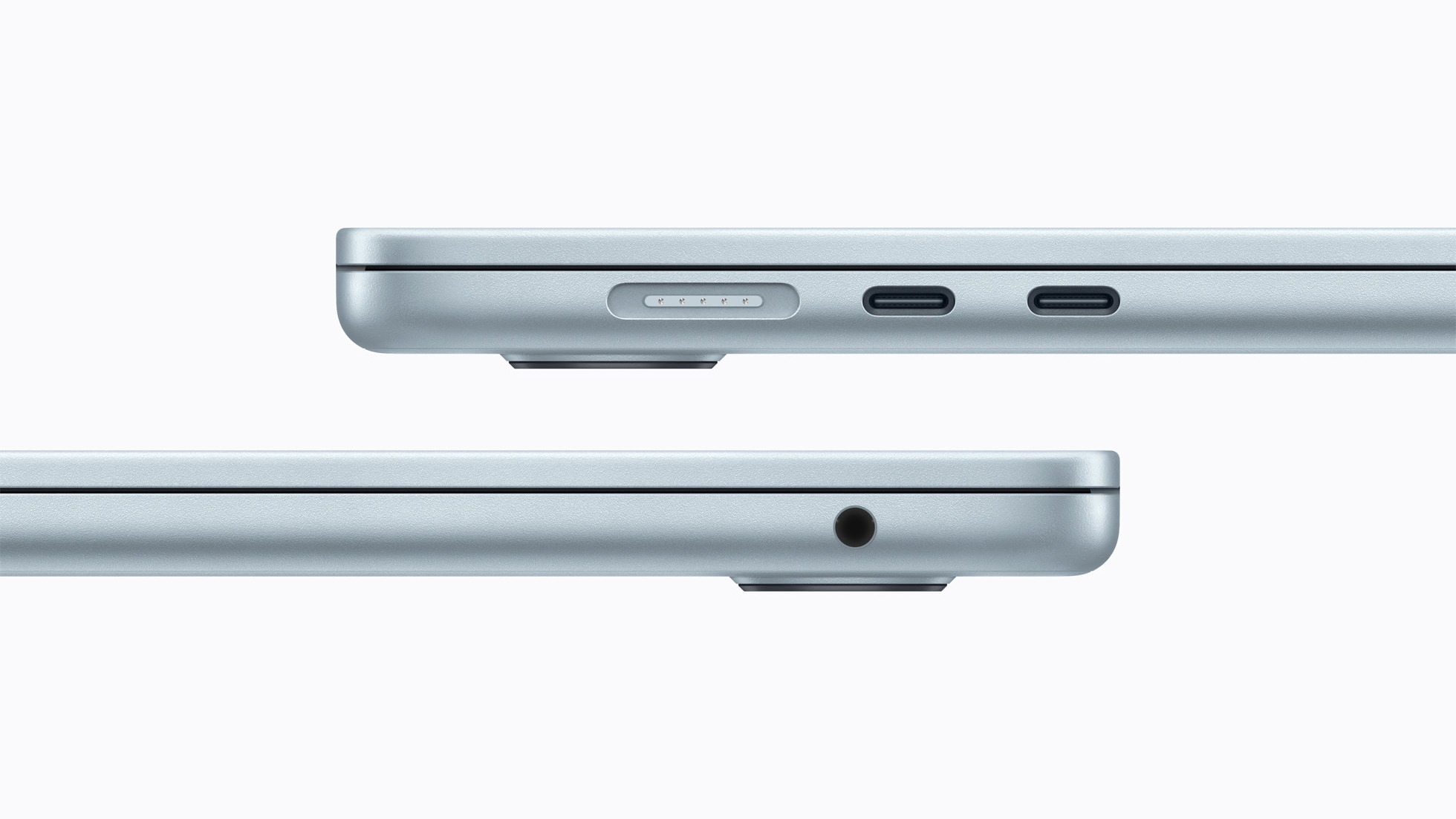 Side edges of the MacBook Air M5 showing the MagSafe port, two Thunderbolt ports and the headphone jack