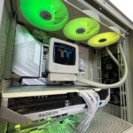 Retro Gaming PC AMD Ryzen 7 7700X3D 8 Core RX 9070 XT 16GB 32GB DDR5 1TB NVMe SSD Wi-Fi 7 Windows 11 White Tower